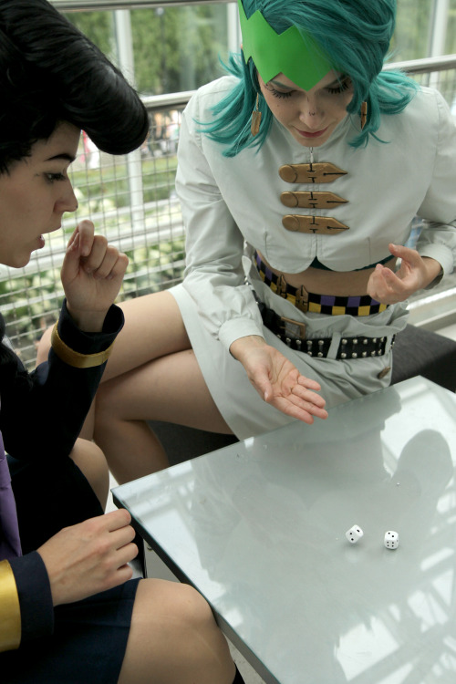 betaminshitto: Josuke / Rohan / Okuyasu  More fem-jojos from Tracon X!