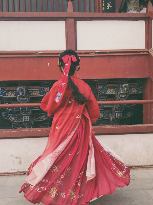 hanfugallery: Traditional Chinese hanfu by 菩提雪