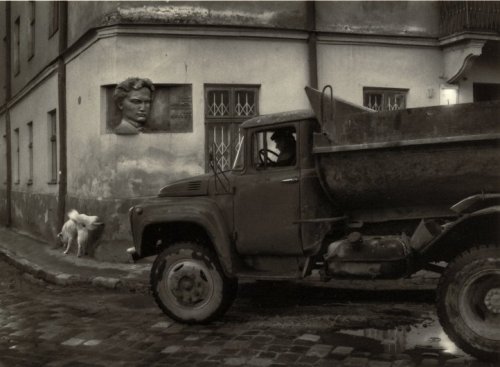 mpdrolet: Lviv, Ukraine, 2007 Pentti Sammallahti