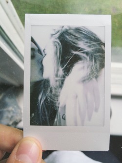 doyouthinkaboutme:  Polaroids 