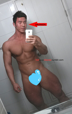 gvpkorea:  hancthemax:  hotguysinkorea:  KOREAN FITNESS TRAINER, 21 years old  - 아직 군대도 안간 22살이라고 하는데….. 몸이 와우.. 술 취해서 올린 사진엔 반발기 시킨건지 물건들이 꽤 커보였는데 막짤에 보이는