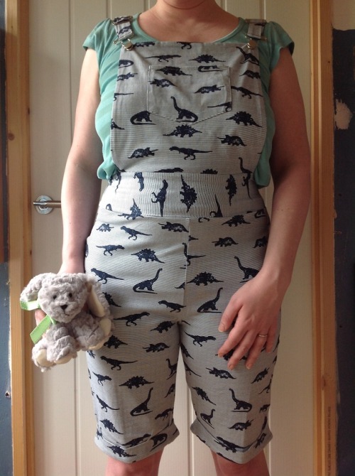 My lovely new Dino Adventure Dungarees I got from innocentdreams.co.ukThey are so soft, comf