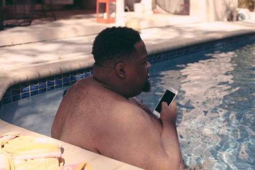 phat4eva:  4blkbearschubsncubs:  More Lunchmoney Lewis!  A fully shirtless pic of him please!  Mmmmm