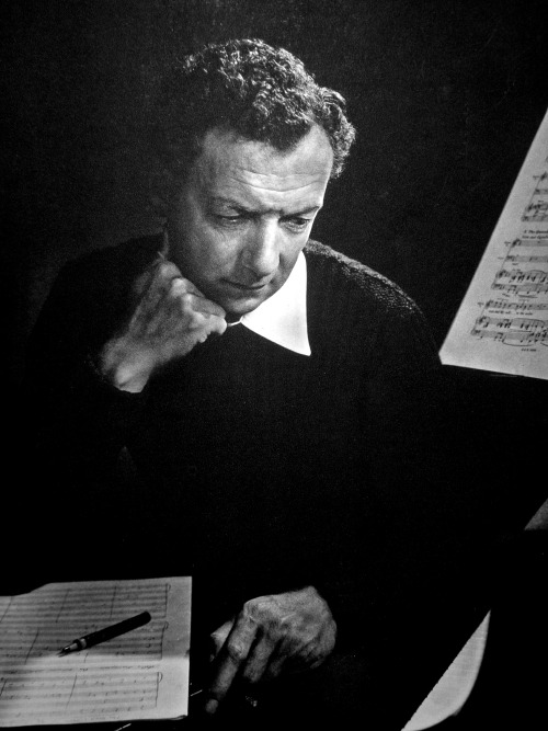 leadingtone: Edward Benjamin Britten(22 Nov. 1913 - 4 Dec. 1976) Once upon a time there was a prep-s