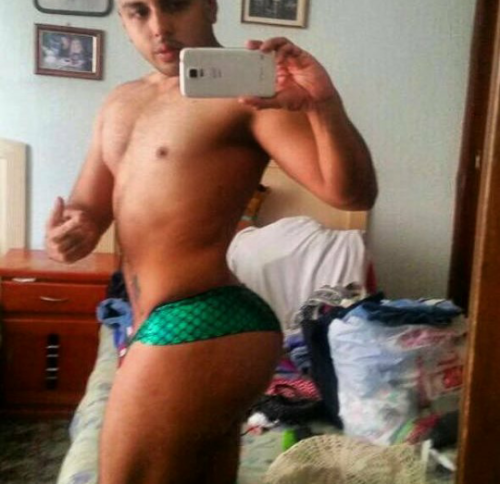 nalgoncogible:  Culototote de esté puto Abraham (big ass fuck you bitch Abraham) 😲😳😍😈🍑👅🍆💦 