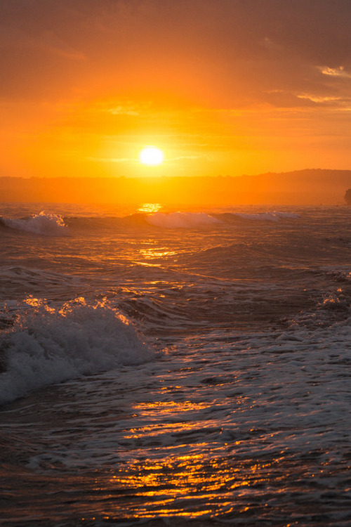 sundxwn:  sunset, November 16, 2013 by Michael Hawkins 