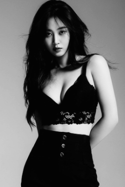 femaleidols: yuri the first mini album ’the first scene’