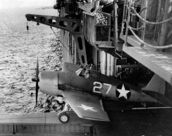 flytofight:  Throughout WW2, aircraft launched