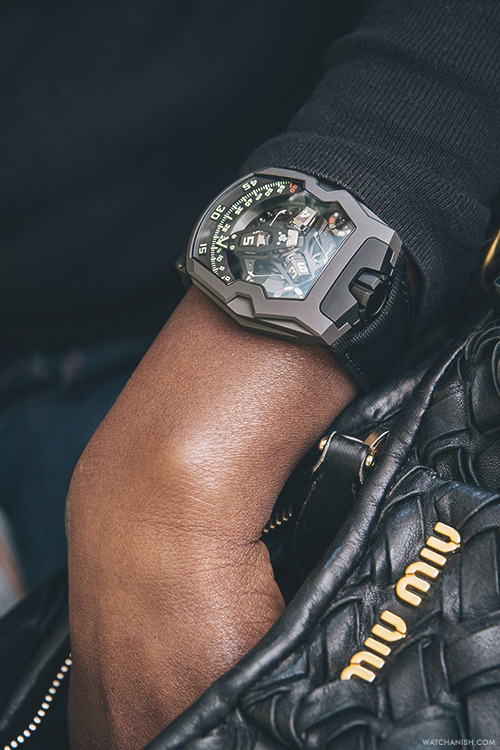 watchanish:  Urwerk UR210 AlTiN Black Hawk.More of our footage at WatchAnish.com 