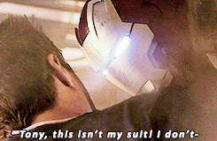 mamalaz: seriesmoviesstuff:  effiestrinkets:  pepperweek day 6 → AU: pepper