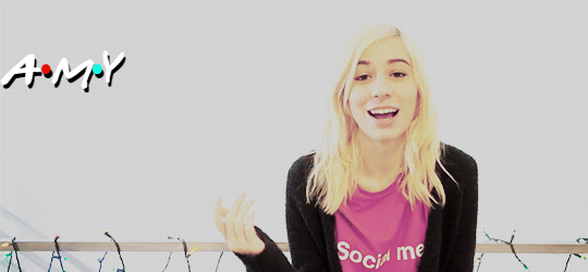 wiishugifs:  SO NO ONE TOLD YOU LIFE WAS GONNA BE THIS WAY *CLAP CLAP CLAP CLAP*