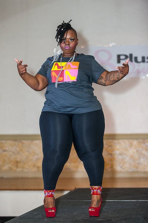 strugglingtobeheard:planetofthickbeautifulwomen:Plus Model Ijeoma Ibeabuchi @Feminine Funk at 8 Plus
