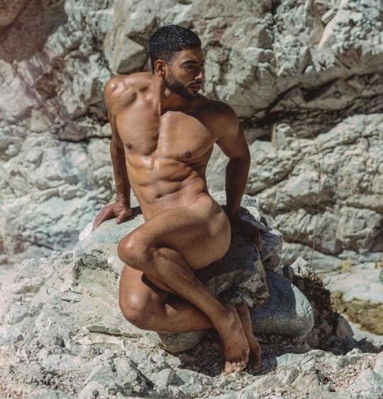 dodgee:Laith Ashley