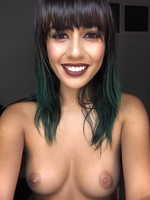 dirtymindofchaosghost:She’s the absolute most lovely