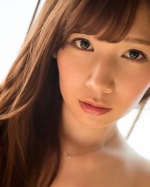 #明里つむぎ #tsumugi_akari #sexy  www.instagram.com/p/ByJXtLKhP2u/?igshid=f4swzjsgiedk
