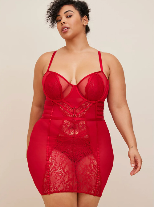 CurvynBeautiful on X: Life isn't meant to be so serious, so why not have  some FUN with your lingerie! Amusez vous dans notre nouveau body  arc-en-ciel  #curvynbeautiful #plussizefashion  #rainbow #fashion  /