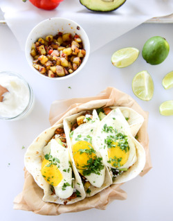 do-not-touch-my-food:  Chorizo and Fried Egg Tacos  How many tacos are there in the world! I will reblog them all for you!