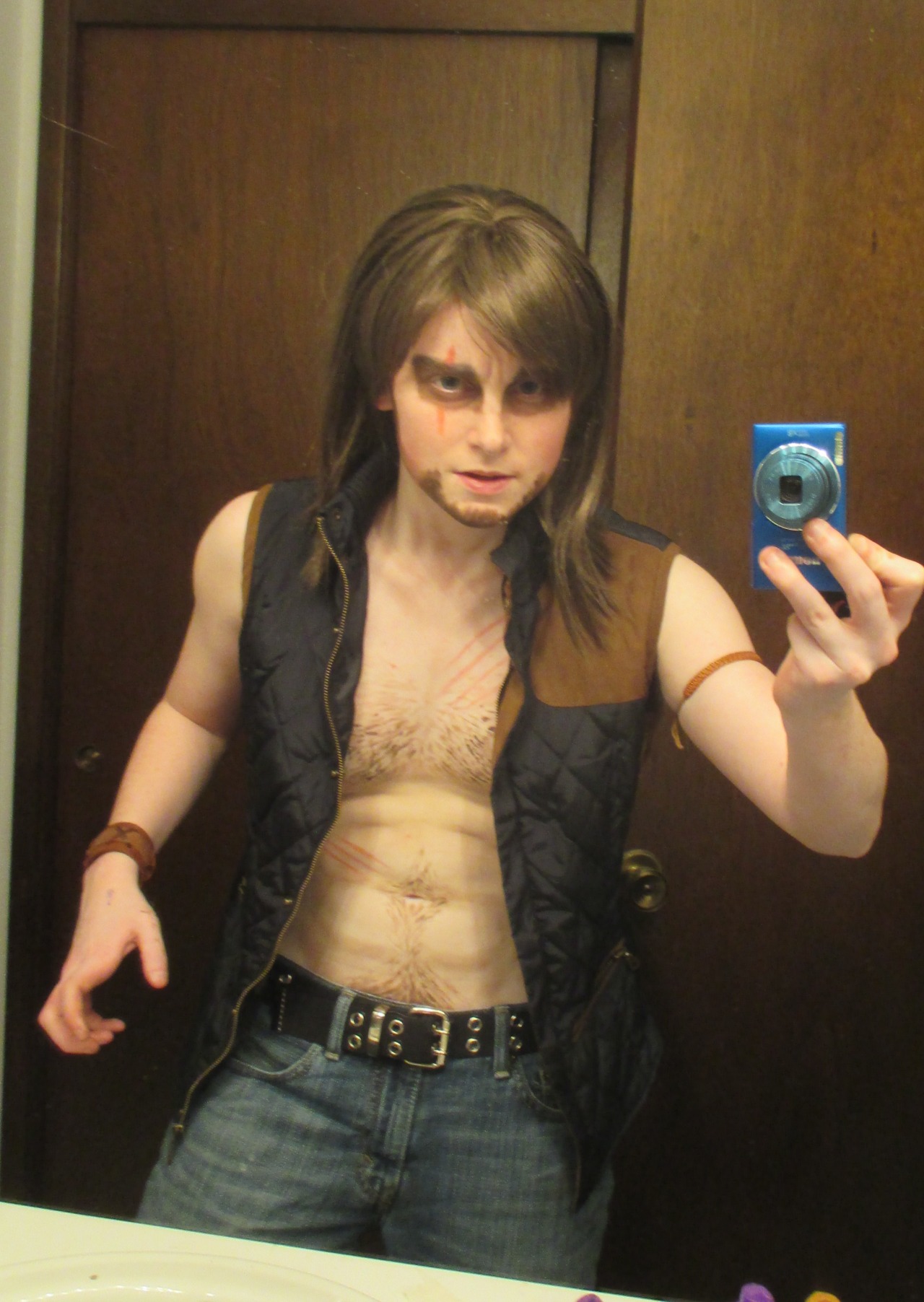 gingerten:  KOVU Yes, I know, I am not a PoC, and I did a closet-cosplay of Kovu
