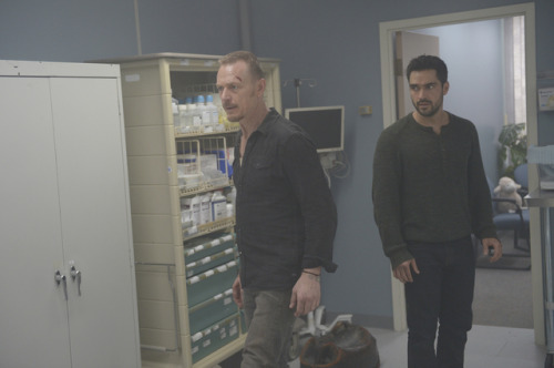 The Exorcist: “Safe as Houses” episodic photos*graphic horror photo*