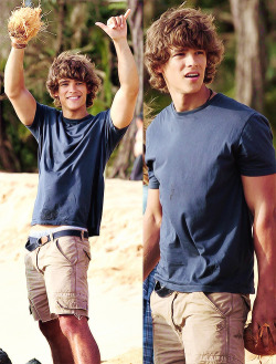 hotfamous-men:  Brenton Thwaites