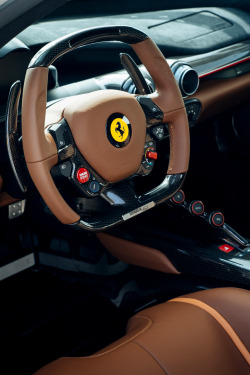 adornstudio:  Ferrari LaFerrari Interior