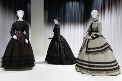 Death Becomes Her: A Century of Mourning AttireOctober 21, 2014–February 1, 2015  Approxi