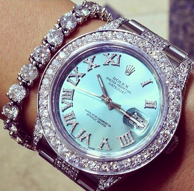 brokegirl-expensivetaste:  Expensive Taste | Archive | Glam Blog Directory 