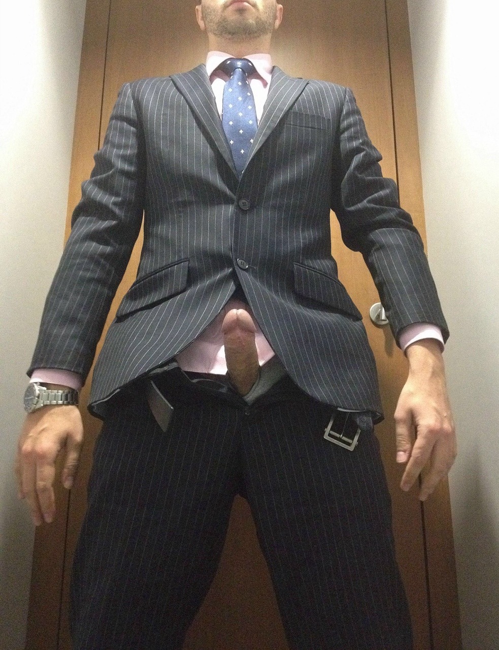 johnnybvlgari: Yesterday’s suit of the day…with or without trousers? With or