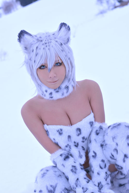 kazibar4cosplay:Snow Leopard Cosplay By NonSummerJack YouTube  /  Twitter