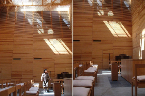 itscolossal:Sunlight Streams into a Windowless Church Made of Wooden Slats in Japan