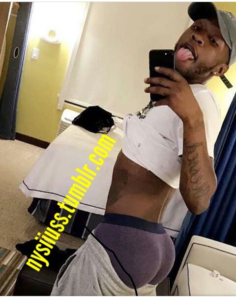 addicted2cakes:  http://nysiiuss.tumblr.com   ♘Snapchat : nysiiuss♞  ♕Gay Blog