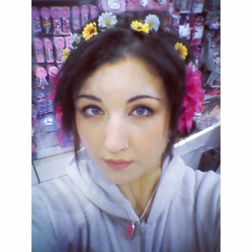 XXX More #claires times! #me #self #flowers photo