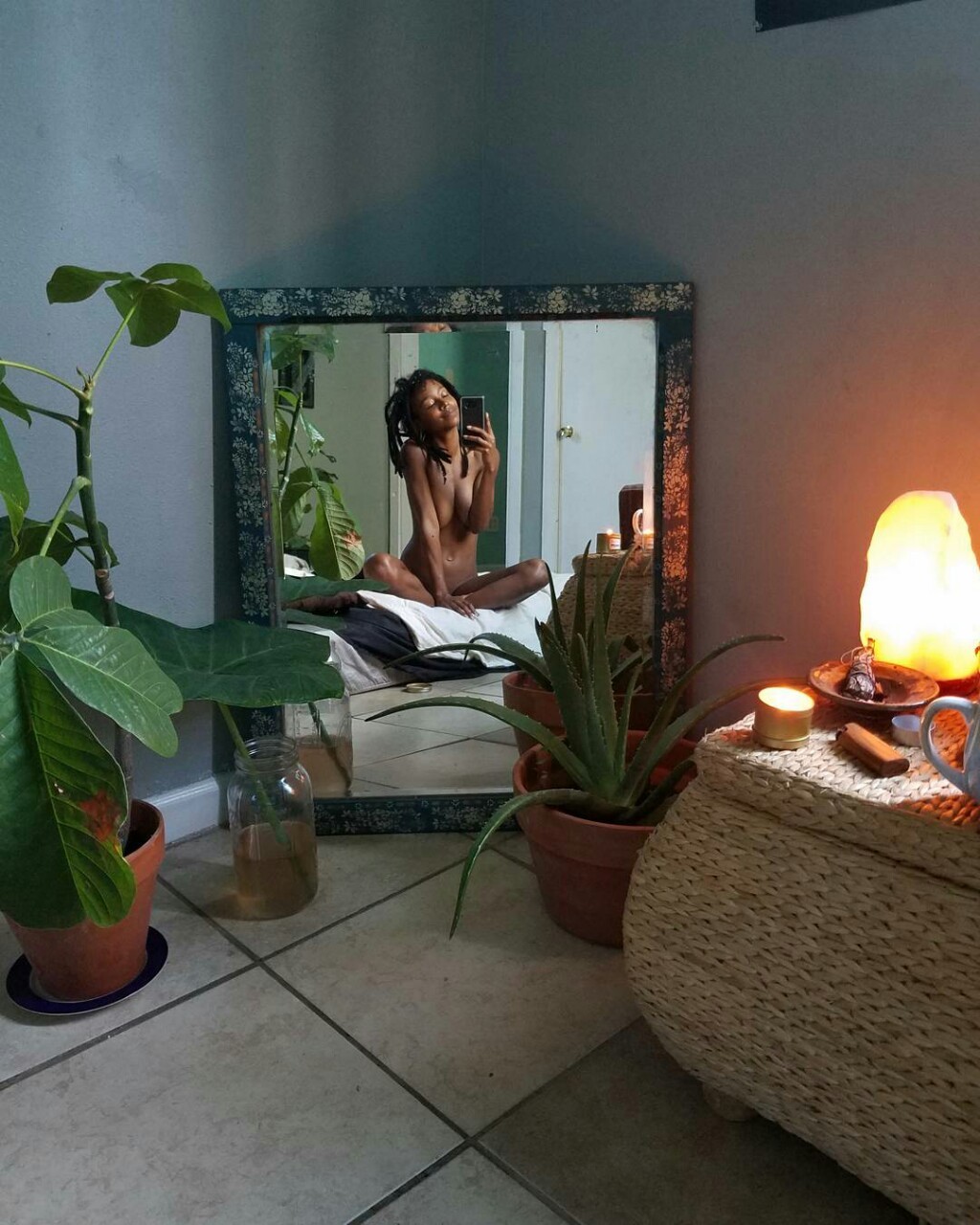 tajajanel:  Peace in the morning, i woke up smiling. feeling overwhelmed with so