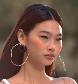 driflloon: hoyeon @   jacquemus ss19  