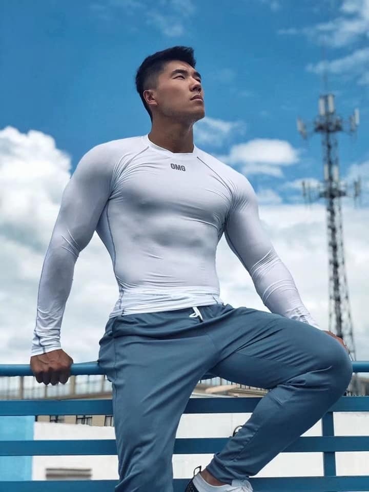 6sg:  Fit. http://6sg.tumblr.com/archive 