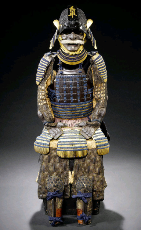 Composite Dangaye Do Tosei Gusoku. Edo Period, 18th century.Sixty-two-plate ko boshi bachi Momoyama 