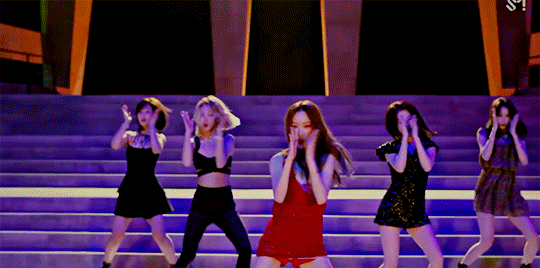 gingerfany: lil touch dance version