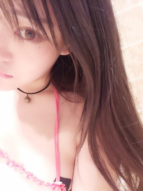 yilinsister:来来来，还是家里感觉好