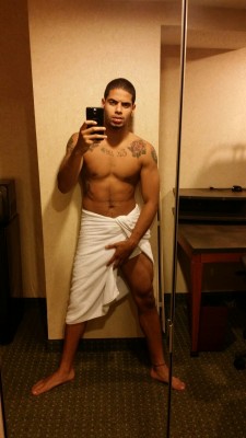 ilovemenofcolor:  Hot men near you are looking for sex right NOW: http://bit.ly/1VCY4wk