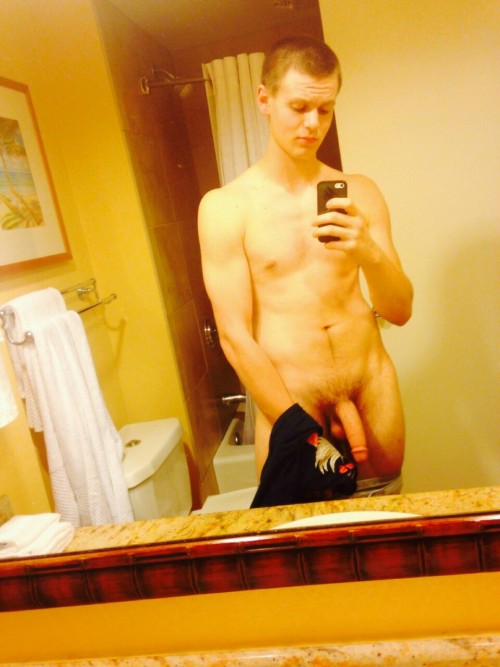 Porn rednecksmoker:  naked-straight-men:  Naked photos