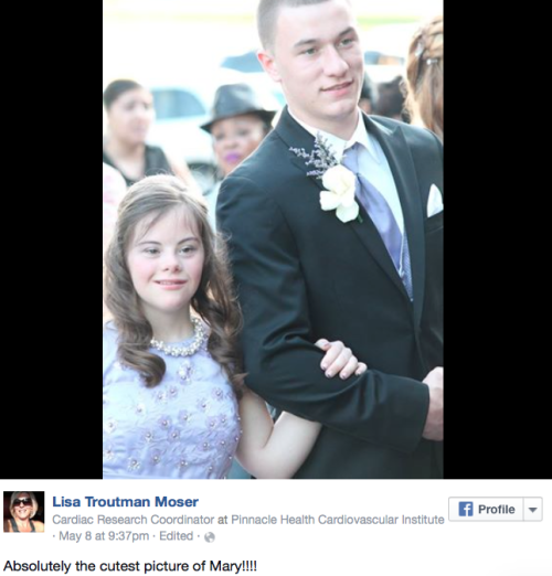 katblaque:  country-darlinn:  pre-med-timelord:  –dopamine:  micdotcom:  8 years ago, Ben promised to take Mary to prom. Last week it came true.Ben and Mary’s friendship began in elementary school and was first noticed by their fourth grade teacher,