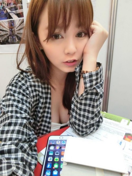 cutiespress: 小亞 世貿美食展~