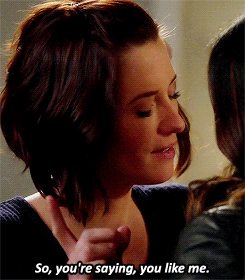 Alex Danvers Pointing At Things.