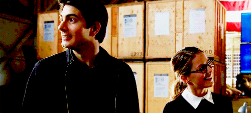 cwsupergirlgifs:#THEY DID THAT