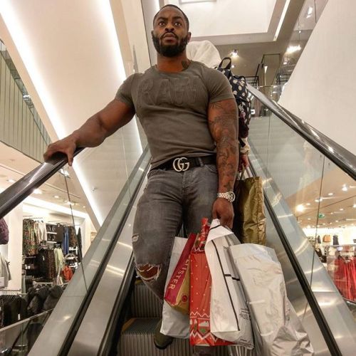 yreck69: thaboy2-blog: #HeCanGetIt #IWantHimToFuckMeSoBadly #DefinitelyHusbandMaterial #IDo  Anytime
