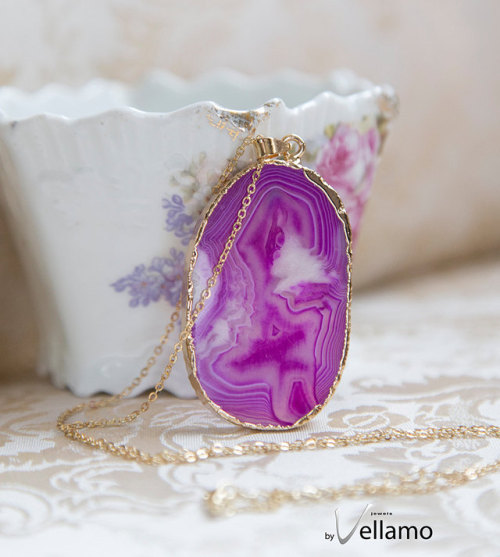 Fuchsia Pink Banded Agate // byVellamo