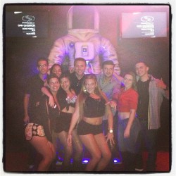 Morjan crew missing a few but we gonna get live like we are all together @ladyleopard_ @chinoso100  @killmeech @taz_mazmanian @rootofevil @muchomichiii @lisbabeyyy @simplyfancy_ #morjanfam #morjancrew #clubspace #miami #thecrew #truelove  (at Club Space)