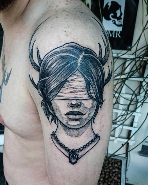 Mulher vendada para o PedroObrigado pela confiança. #tattoo #Blacktattoo #tattooedlife #Black #bla