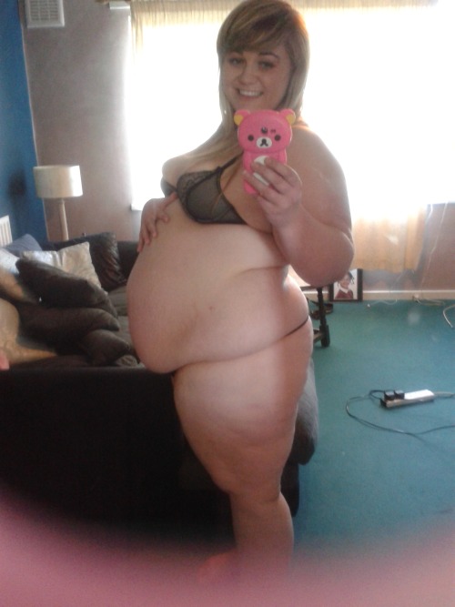 Porn beast-bonnie-sama:  I am a big fat stuffed photos