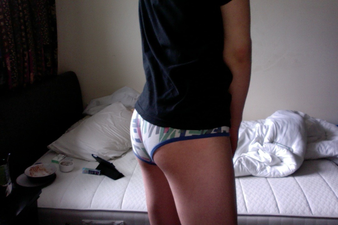 sh1ncup:  does my butt look cute? nope okay then